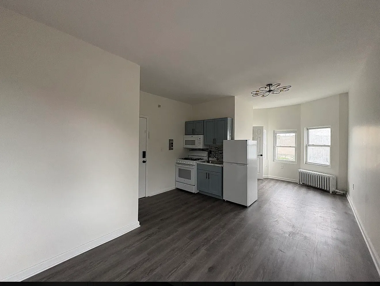 1 bed, $1,600 — Photo 2