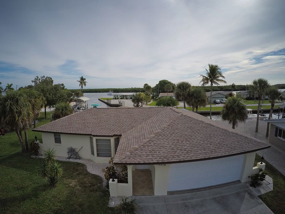 1st image of 1315 Holiday Dr