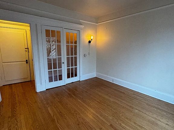 2nd image of 205 19th Ave E APT 202