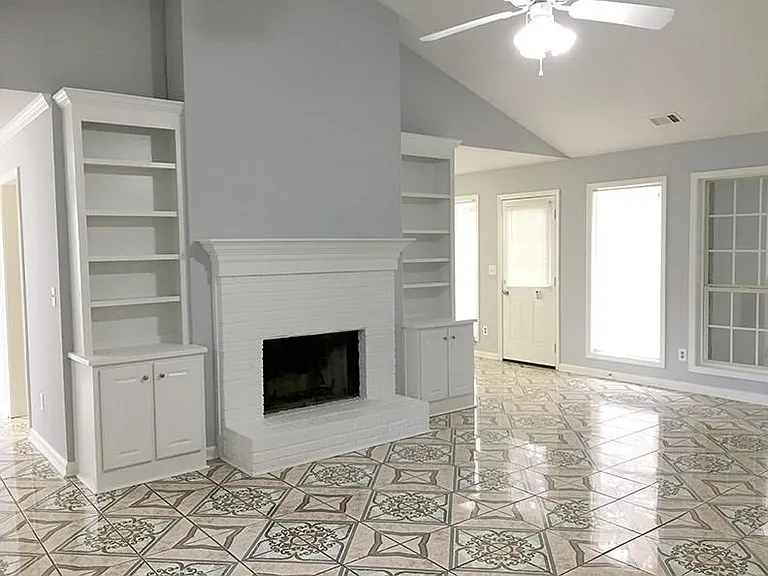 2515 Freemans Walk Dr — Photo 8