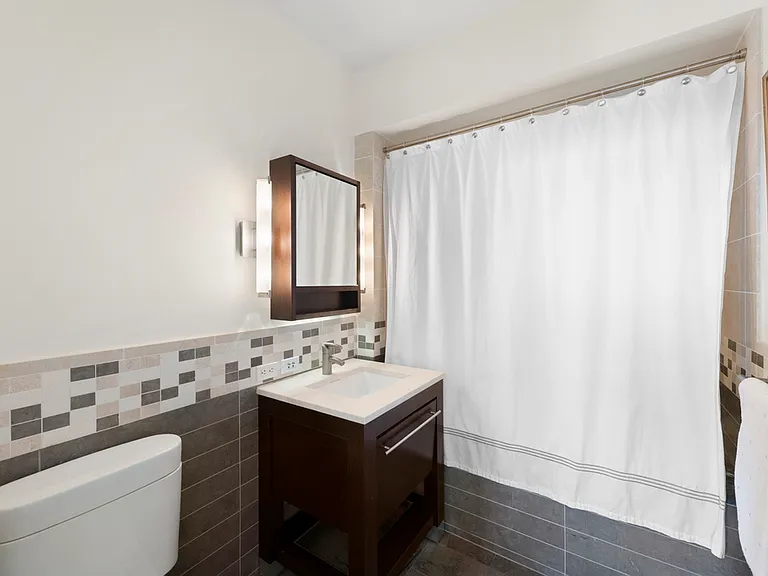 101 W 24th St #12C — Photo 6