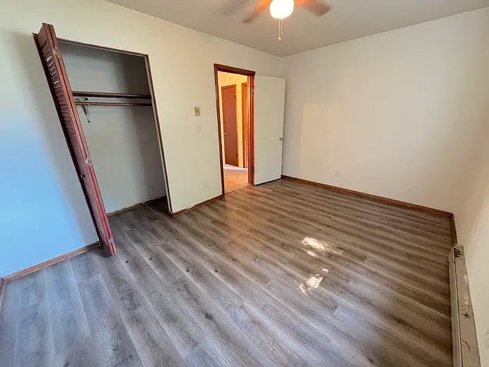 410 Bosley Ave #B — Photo 18
