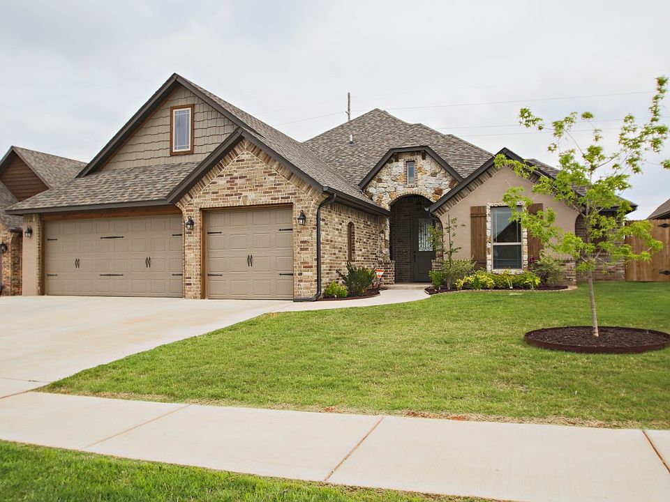 1st image of 3908 Chesterfield Pl