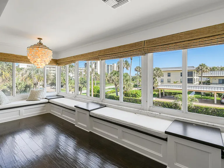 325 Beach Rd #301 — Photo 23