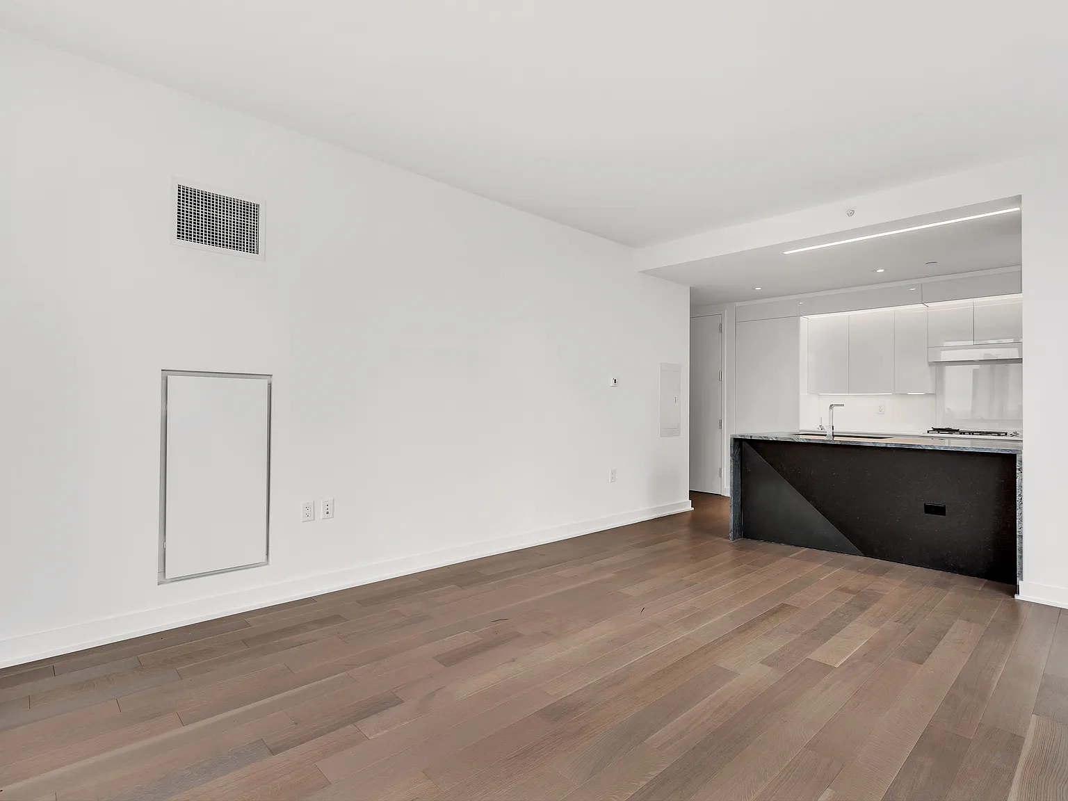 400 Park Avenue South — Photo 3