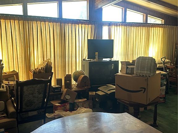 5th image of 21520 Gold Valley Rd