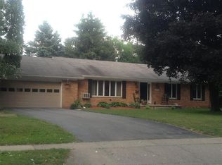 668 Washington St, Chelsea, MI 48118