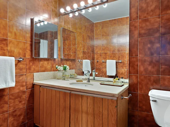 348 West 38th Street image 8 of 8