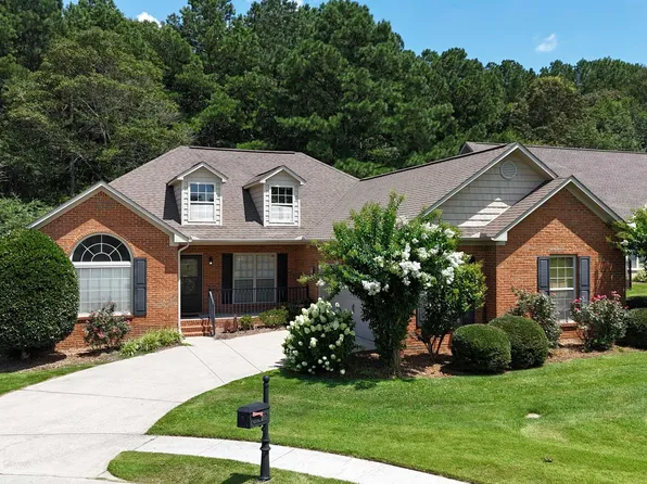 20 Sawgrass Ln, Albertville, AL 35951