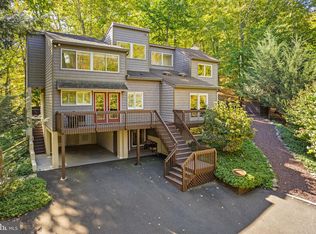 6503 Fleecydale Rd, New Hope, PA 18938