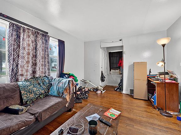 4th image of 5376 N 38th STREET