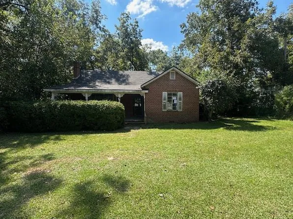 710 W Pine St, Fitzgerald, GA 31750