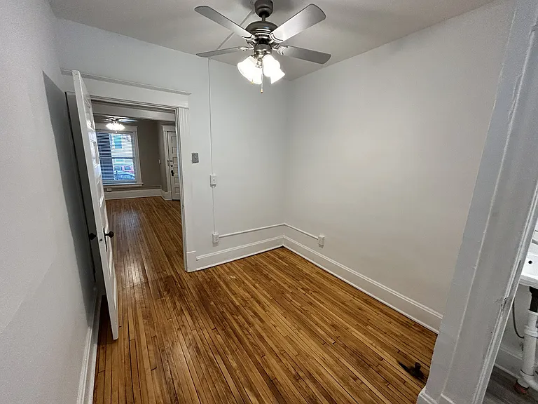 Blaisdell Avenue Apartments — Photo 23