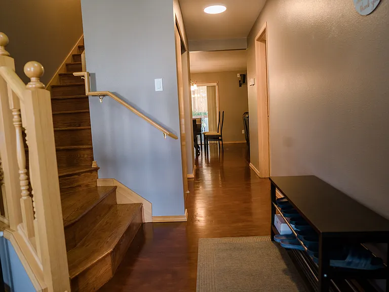 1800 Dayton Ave NE — Photo 33