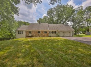 3 Courtney Ct, Easton, PA 18045