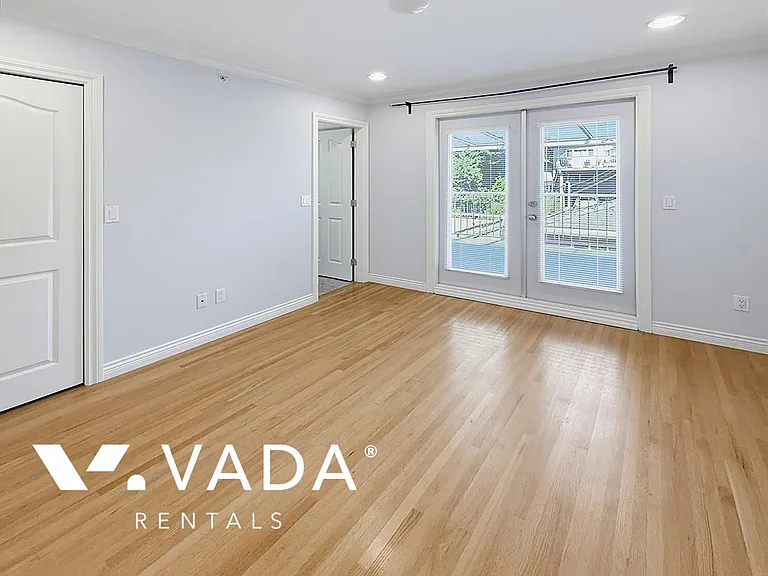8490 Hudson St — Photo 8