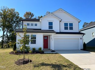 136 Providence Creek Dr, Fuquay Varina, NC 27526