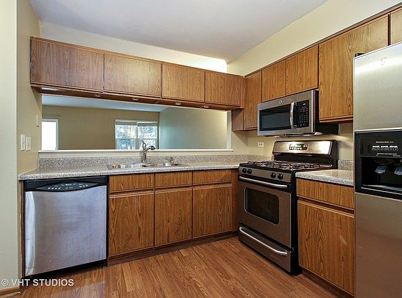 4th image of 1091 Rockport Dr