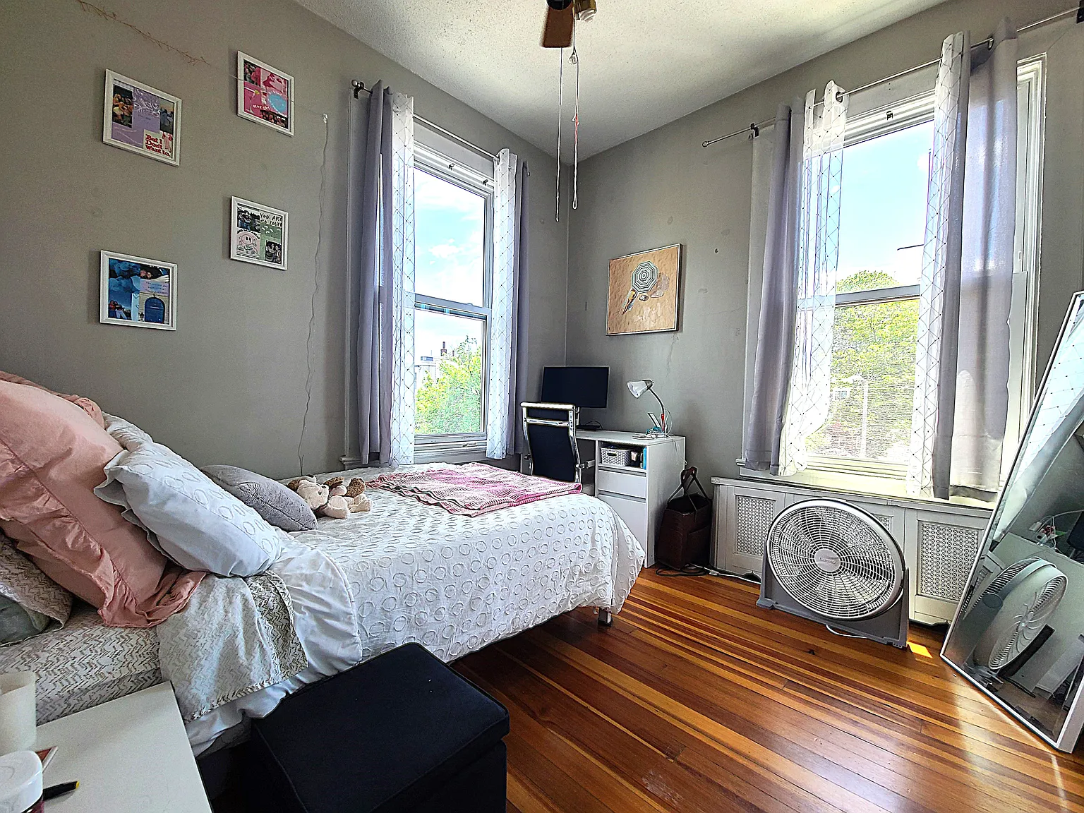 2 bed, 650 sqft, $3,500 — Photo 3