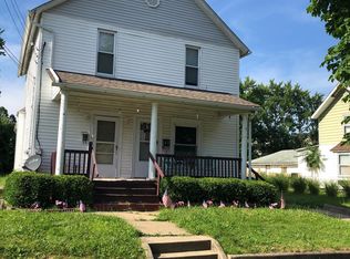 39 1/2 Brown St, Barberton, OH 44203