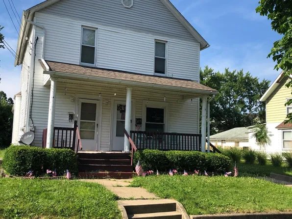 39 1/2 Brown St, Barberton, OH 44203