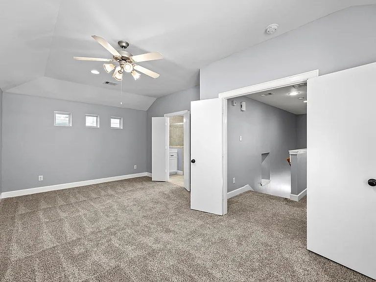 5951 S Loop E #50 — Photo 13