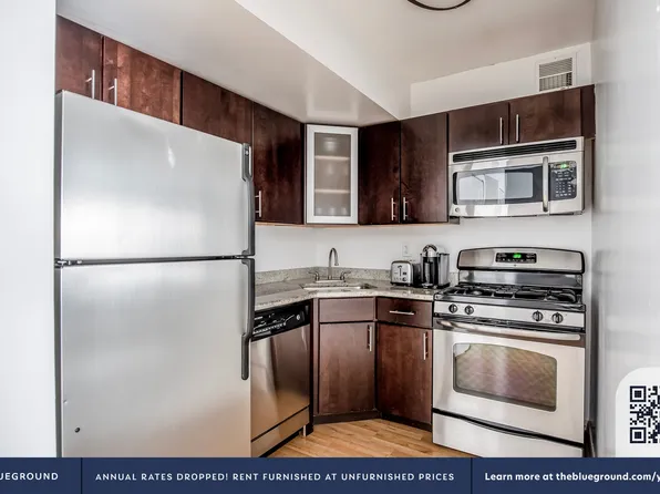 160 West 24th Street image 8 of 46