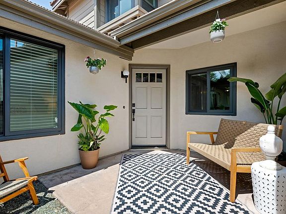 3rd image of 4039 Primavera Rd Unit 5