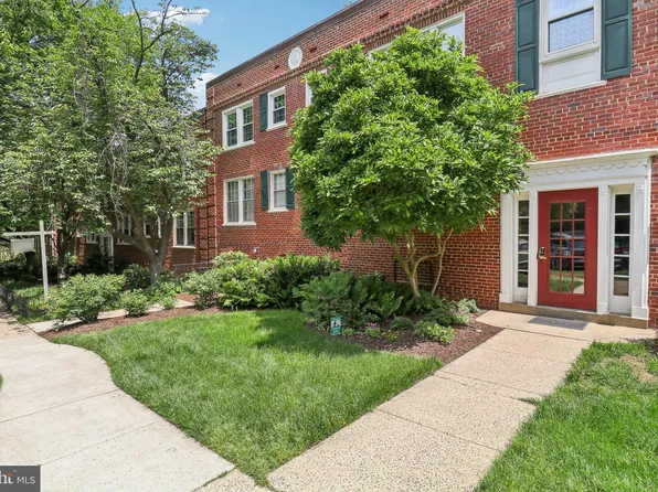1905 N Rhodes St APT 35, Arlington, VA 22201