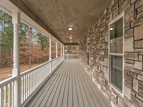 5th image of 8260 Mira Myrtis Rd