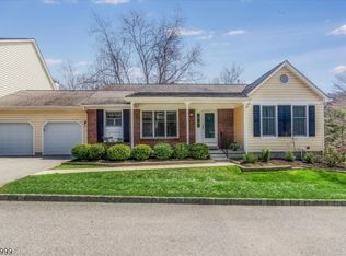 7 Pheasant Run, Hackettstown, NJ 07840