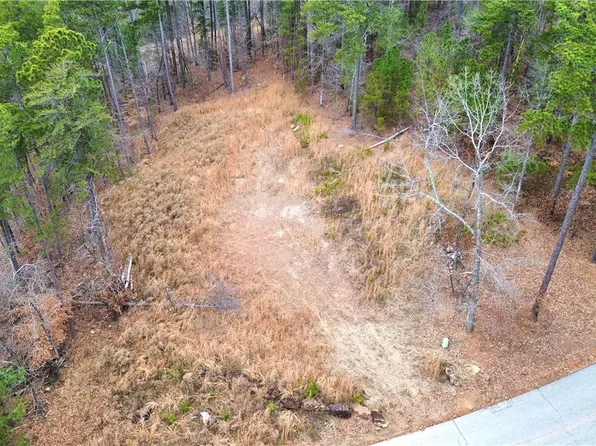 936 Coachmans Trl, West Union, SC 29696