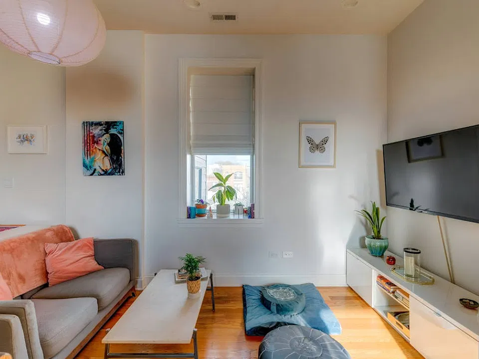942 N Fairfield Ave #3R
