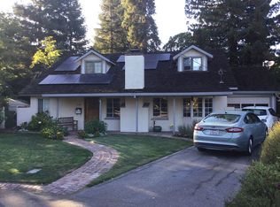 1460 Mills Ct, Menlo Park, CA 94025