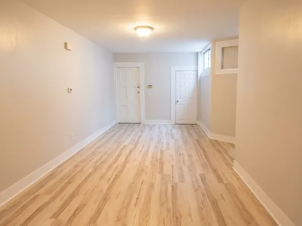 93 America St APT 1, Providence, RI 02903