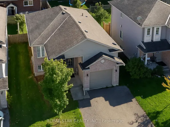 3 Kerr Cres, Ingersoll, ON N5C 4H2