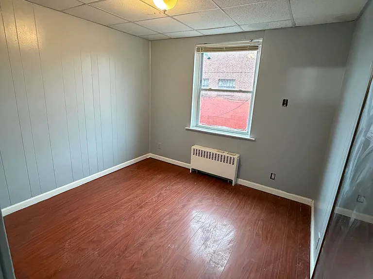 1333 Elbridge St #1 — Photo 4