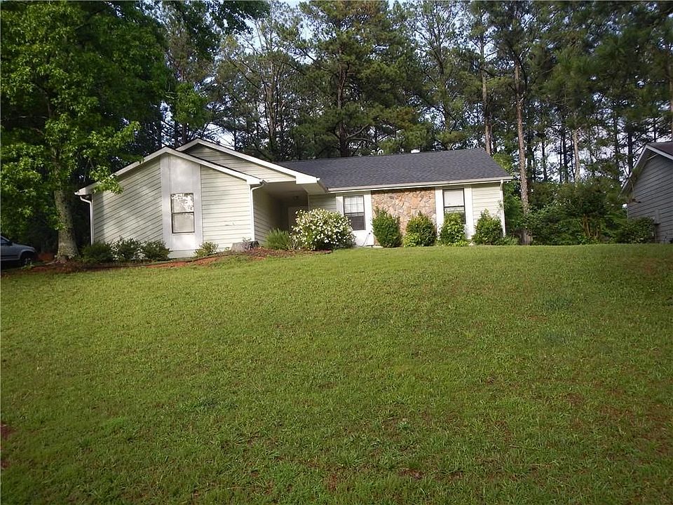 1st image of 475 Ansley Dr