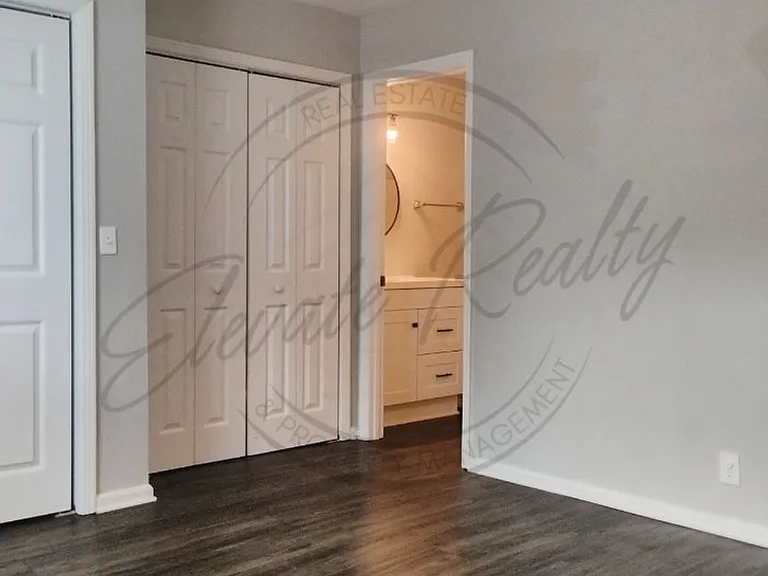 219 Bakertown Rd — Photo 14