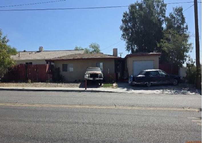 1st image of 11560 West Dr