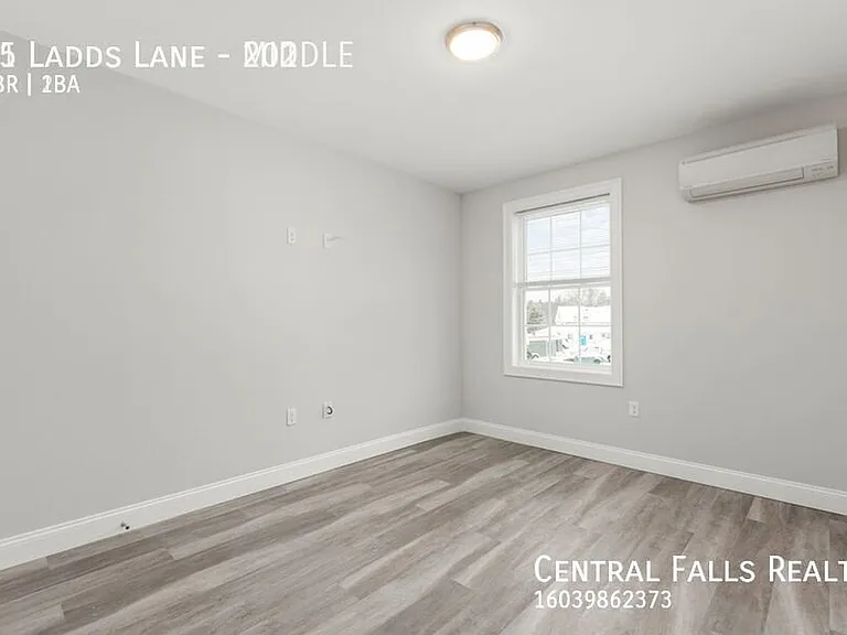 35 Ladds Ln #202 — Photo 3