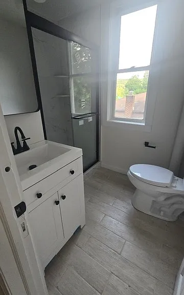 15 Park St #2A — Photo 2