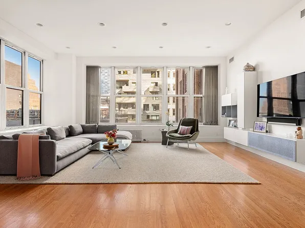 9 Murray St APT 7NE, New York, NY 10007