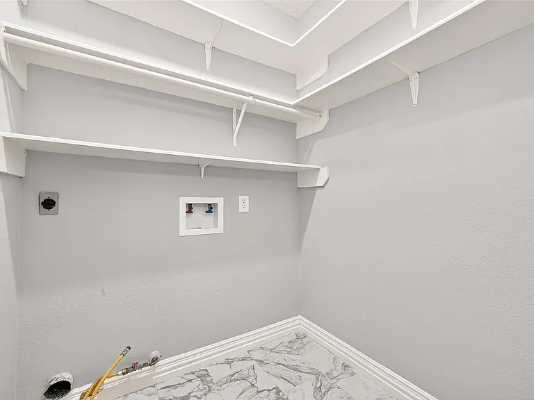 20906 Nettlebrook Ln — Photo 18