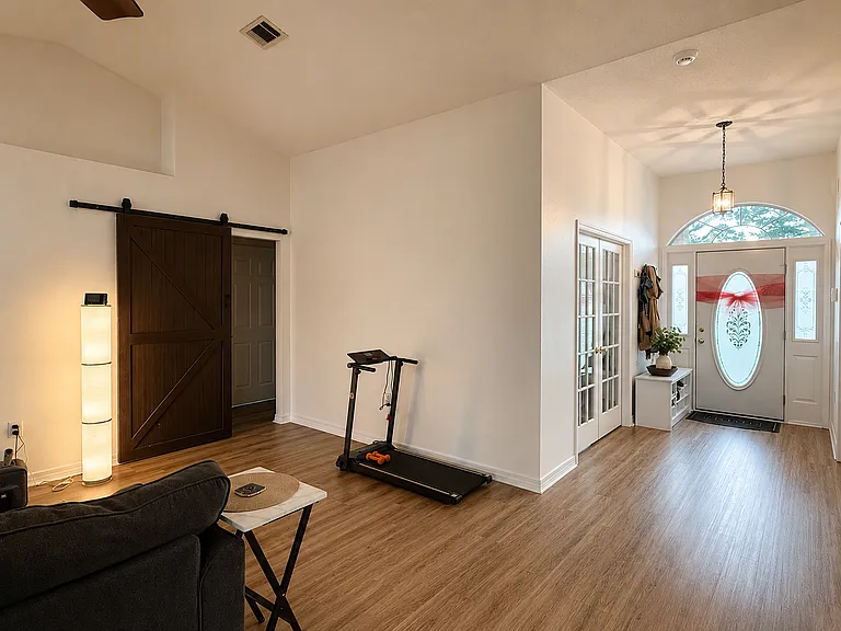 9655 Parker Lake Cir — Photo 12