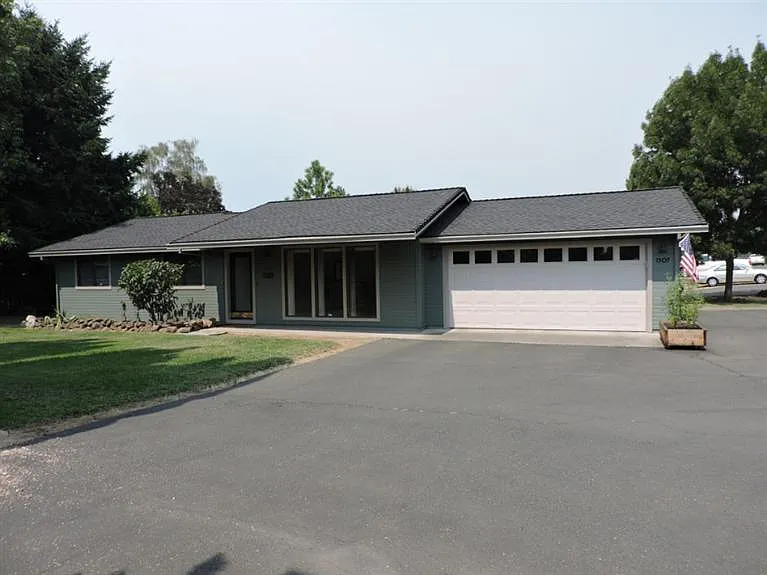 1507 N Modoc Ave photo 1