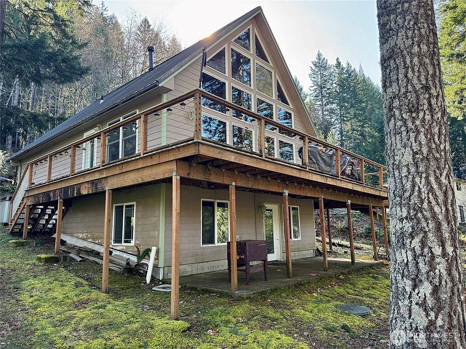 1st image of 70 N Rim view Place