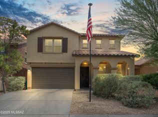 945 W Calle Sauce Blanco, Sahuarita, AZ 85629