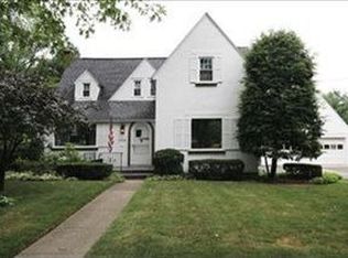 2338 Tipperary Rd, Kalamazoo, MI 49008