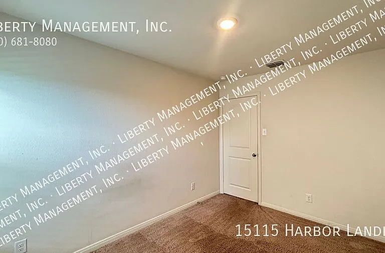 15115 Harbor Lndg — Photo 21